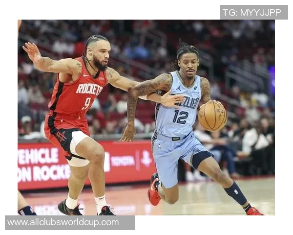 2017年火箭队与灰熊队激战成名赛回顾精彩瞬间与战术分析