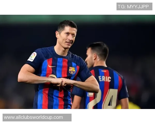 尤文图斯对阵巴萨精彩对决央视全程直播赛事盛况